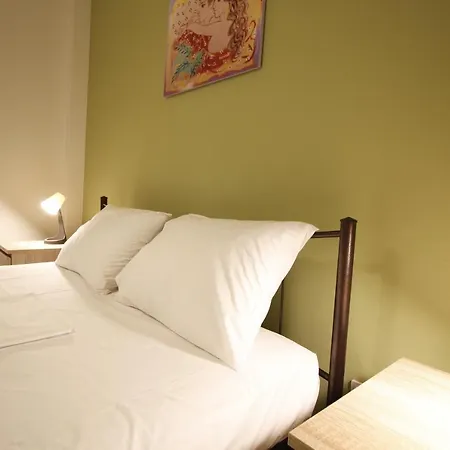 Veria Apartment *